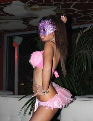 Lara, 24 in Arizona | Casual Dating and Private Chat