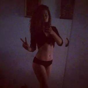 Aubree, 27, Illinois local dating profile photo