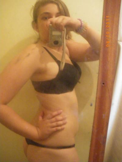 Candace, 29 from California | Older Men and Younger Women Dating