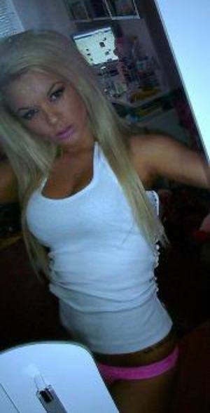 Local Louisiana Profile: Audrey (21) | Older Men Welcome