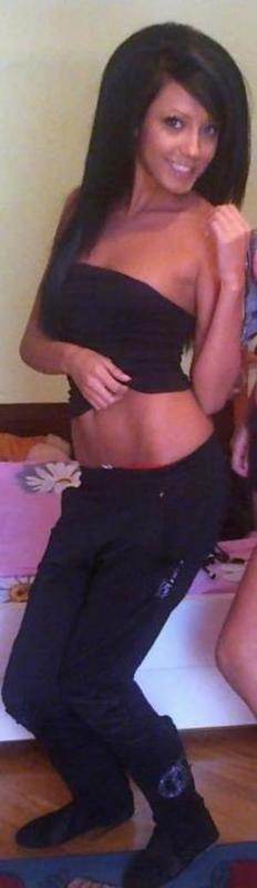 Taryn, age 21, profile photo from Virginia