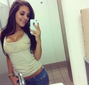 Meet Jocelyn from California (20) | Discreet Adult Dating