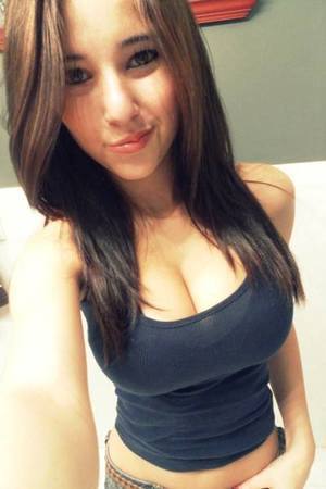 Malia, 30 from Arizona | Older Men and Younger Women Dating