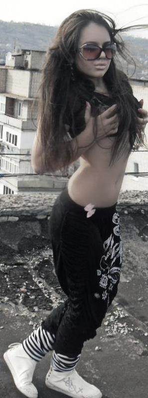 Carlie, age 29, local profile image in Toronto, ONT