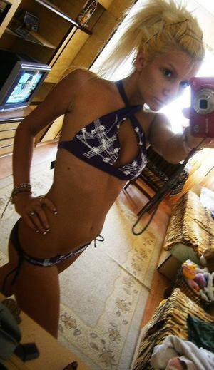 Meet Emily (26) from New Jersey | Local Dating Profile