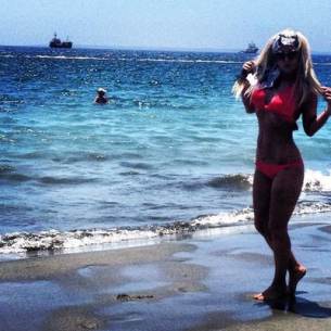 Photo of Courtney (19), adult profile in Toronto, ONT