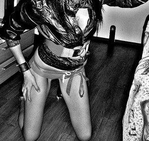 Chat with Christina (27) | Texas Local Women