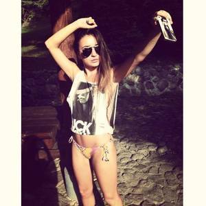 Devin (23) in Alberta | Local Adult Woman