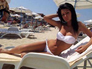 Photo of Anita, 24, adult dating profile from Prairie Village, KS