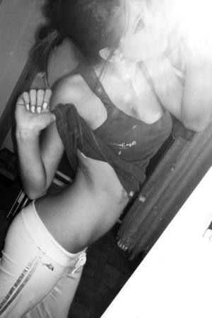 Chat with Jodie (24) | Texas Local Women