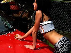 Chat with Victoria (25) | Texas Local Women