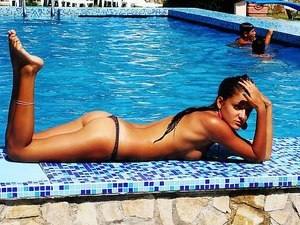 Photo of Whitney (26) from Eugene, OR dating profile