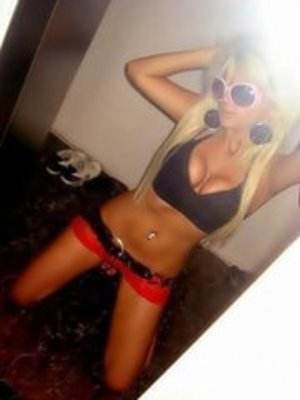 Litzy (28), local adult profile photo in Fond Du Lac, WI