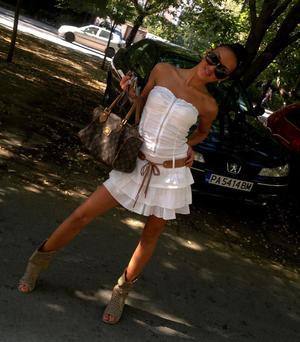 Susana, 18, Nevada | Nearby Adult Singles