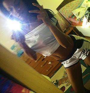 Chat with Josephine (25) | California Local Women