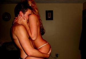 Chat with Macy (22) | British Colombia Local Women