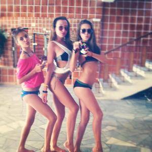 Chat with Marisa (23) | California Local Women