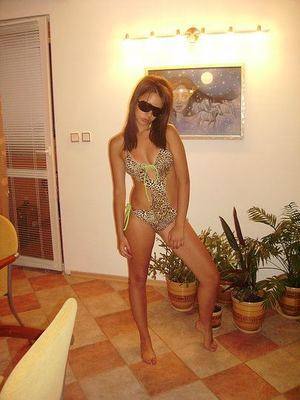 Ryan, 18, Hawaii | Nearby Adult Singles