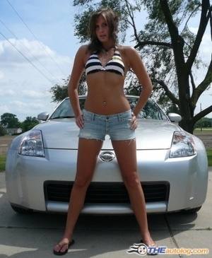 Meet Molly (24) from Illinois | Local Dating Profile
