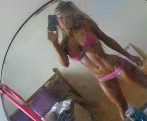 Molly, age 28, profile photo from Toronto, ONT