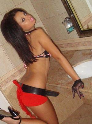 Melani from Pointbaker, Alaska is looking for adult webcam chat