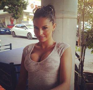 Baby is a cheater looking for a guy like you!