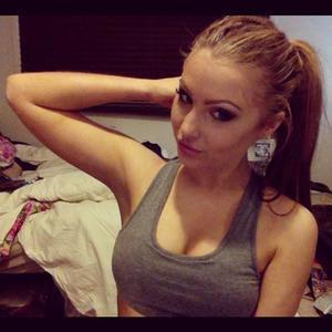 Vannesa from Chrisman, Illinois is interested in nsa sex with a nice, young man