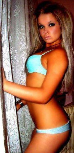 Hermine from Mi Wuk Village, California is looking for adult webcam chat