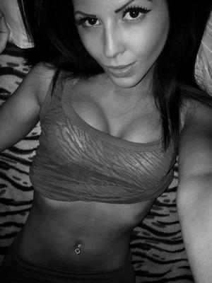Merissa from Lolo, Montana is looking for adult webcam chat