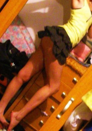 Daniella from Davenport, Florida is looking for adult webcam chat