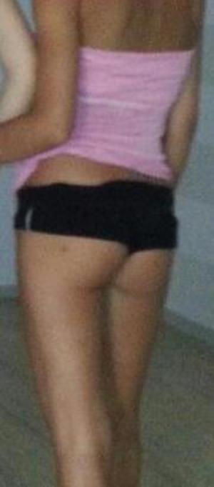 Meet local singles like Nelida from Hilo, Hawaii who want to fuck tonight