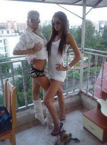Renae from California is interested in nsa sex with a nice, young man