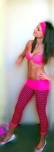 25-Year-Old Illinois Girl Marin Craves Mature Attention